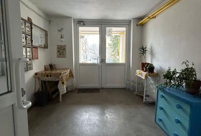 Apartament cu 3 camere decomandat, mobilat în Titan - 13