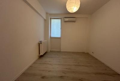 Apartament cu 3 camere decomandat, mobilat în Titan - 2