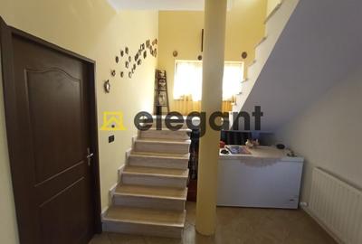 Casă individuală cu 6 camere cu Canalizare în Bordei - 8