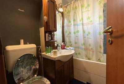 Apartament cu 3 camere decomandat în Sălăjan - 7