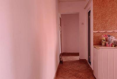 Apartament cu 4 camere semidecomandat în Hipodrom - 4