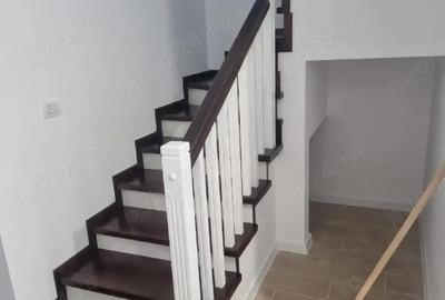 Casă cu 5 camere cu Teren 250 Mp în Săcălaz