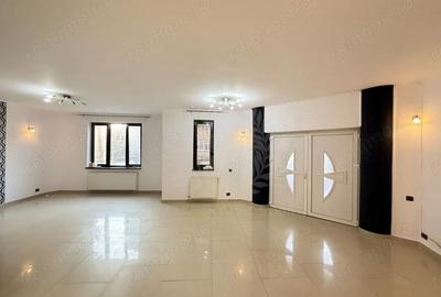 Casă cu Teren 350 Mp în Central - 15