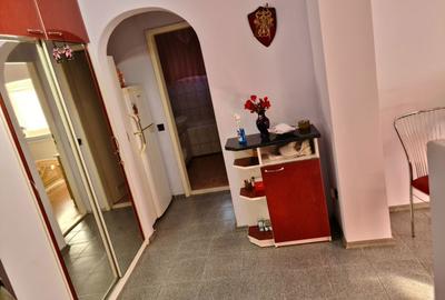 Apartament cu 2 camere decomandat în Exterior Vest - 6