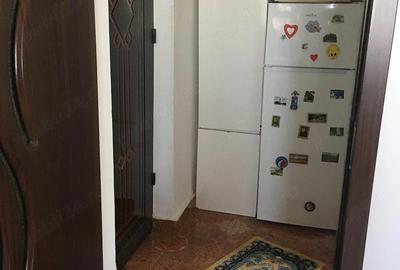 Apartament cu 2 camere nedecomandat, mobilat în 23 August - 3