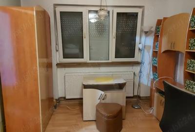 Inchiriez ap.2 camere - 5