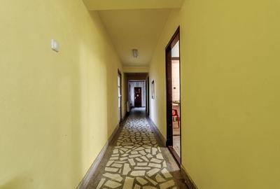 Clădire potrivită pentru proiecte educaționale sau de îngrijire - 5