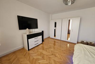 Apartament cu 3 camere decomandat în Unirii - 4