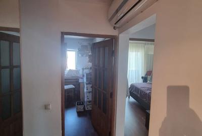 Faleza nord-apartament 4 camere decomandat cu gaze - 12