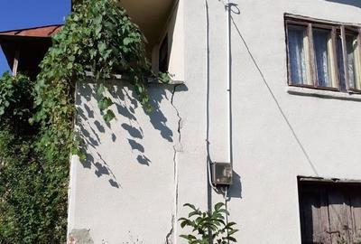 Casă cu 2 camere cu Teren 3100 Mp în Bunești (Mălureni) - 10