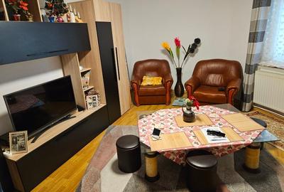 Vând apartament 2 camere - 2