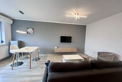 Studio modern in Grandis, Tractorul - 2