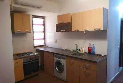 Apartament cu 2 camere, mobilat în Baza 3 - 2