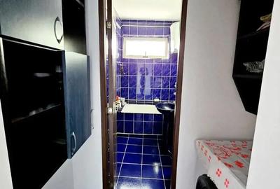 Apartament cu 3 camere semidecomandat în Central - 2