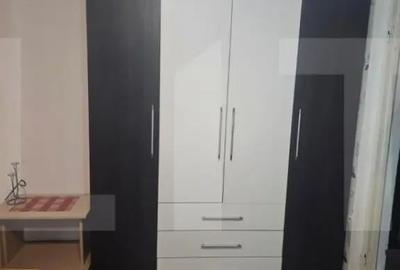 Apartament cu 3 camere semidecomandat în Central - 7
