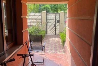 Casă individuală cu 7 camere cu Teren 250 Mp în Aviației - 5