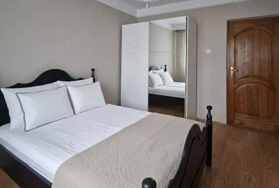 Apartament cu 3 camere decomandat, mobilat în Central