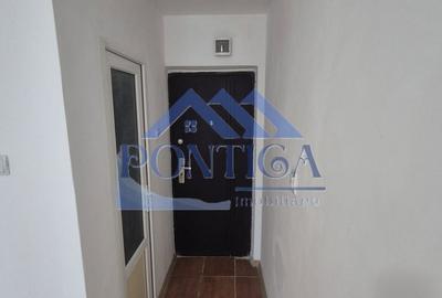 Garsonieră în CET - 5
