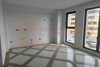 Apartament 2 camere de vanzare, situat in Tomis Plus, Constanta - 1