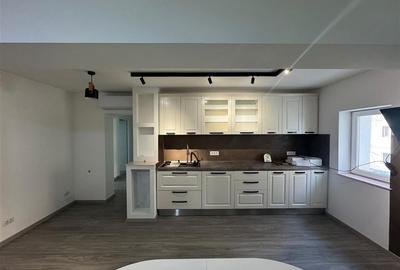 Ap 4 cam transformat in 3, et 1, renovat complet, zona Inspectoratul Scolar - 1