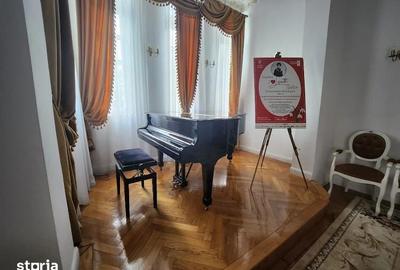 Casă cu 7 camere cu Teren 707 Mp în Nord - 3