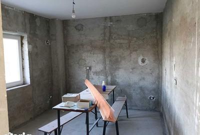 Casă cu 5 camere cu Teren 800 Mp în Remetea Mare - 5