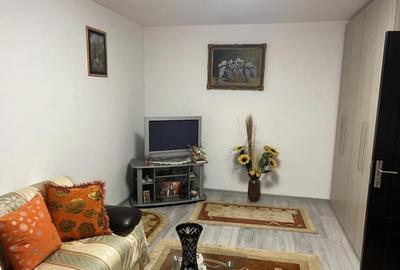 Apartament 2 camere, decomandat - zona Centru Civic - 2