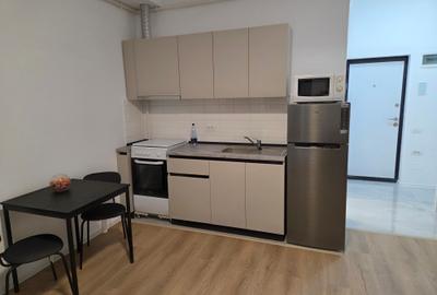 Garsoniera utilata,mobilata ,totul nou ,prima inchiriere ,str Oituz nr 71 - 3