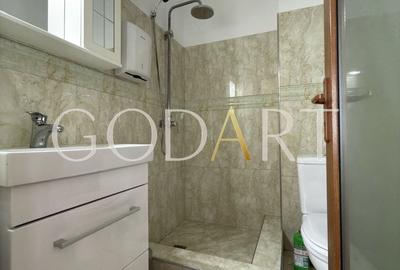 Casă individuală cu 5 camere cu Canalizare în Domenii - 24