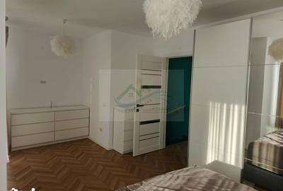 Casă cu 3 camere cu Teren 240 Mp în Central - 13