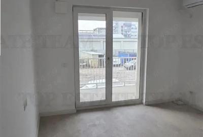 Garsonieră decomandată în Central - 1