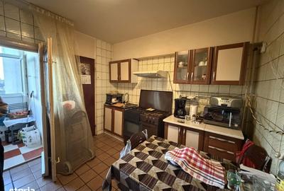 Apartament cu 4 camere în Rahova - 8
