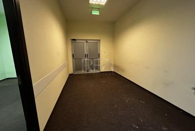 Spațiu comercial, de 584.35998535156 mp, în 13 Septembrie - 22