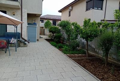 Duplex cu 4 camere cu Canalizare în Central - 12