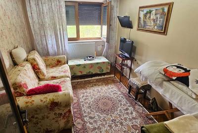 Apartament cu 4 camere decomandat în Tomis I - 9