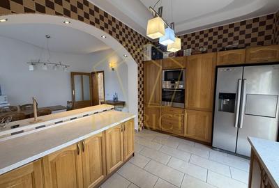 Casa deosebita cu 8 camere | Dumbravita | Kaufland Casa deosebita cu 8 camere | Dumbravita | Kaufland - 8