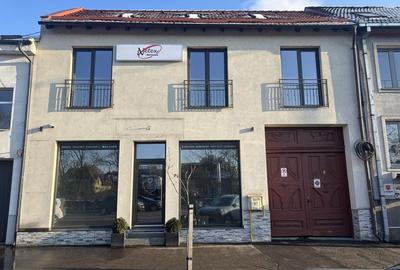 Spațiu comercial, de 87 mp, în 7 Noiembrie - 8