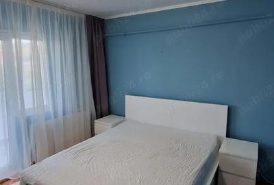 Vand apartament cu 3 camere, decomandat, in cartierul Rogerius priveli?te superba Vand apartament cu 3 camere, decomandat, in cartierul Rogerius priveli?te superba - 8