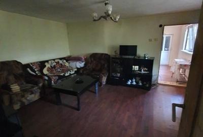 Casa + teren de vanzare -505mp- Comuna Barcanesti, sat Tatarani, PRINCIPALA - 10