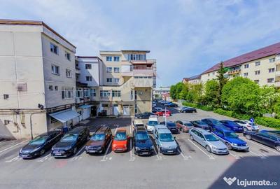 Spațiu comercial, de 156 mp, în Central - 5