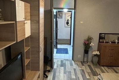 Garsoniera complet utilată, etaj intermediar, 2 lifturi, Calea Vitan - 5