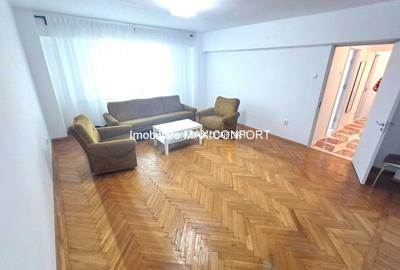 Apartament cu 2 camere decomandat în Independenței