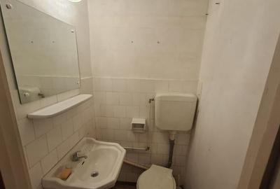 Apartament 4 camere de vanzare Ploie?ti, Bld. Republicii - 3