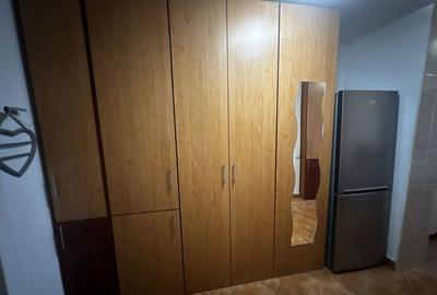 Garsonieră decomandată, mobilată în Tei - 2