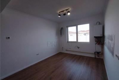 Duplex cu 4 camere cu Canalizare în Moșnița Veche - 11