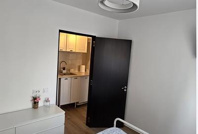 Apartament decomandat în Sebastian - 3