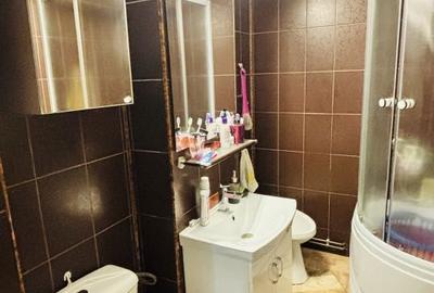 Apartament cu 4 camere decomandat în Central - 8