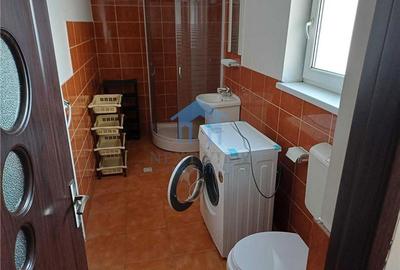 Garsonieră decomandată în Între Lacuri - 2