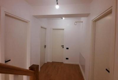 FARA COMISION CASA ELEGANTA 5 camere 3 bai 2 placi incalzire pardoseala - 44