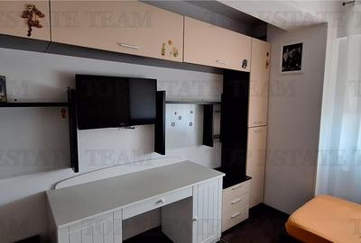 Apartament 3 camere zona Inel 2 - 12